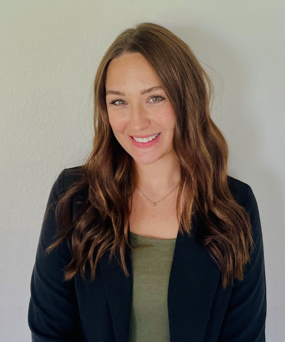 Macy Lluberes, MSW, LCSW